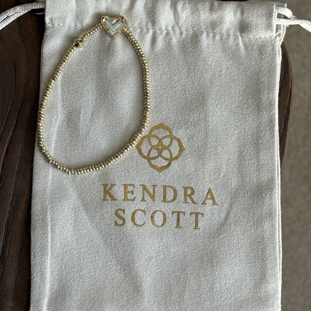 Kendra Scott Gold Bracelet with Heart Accent